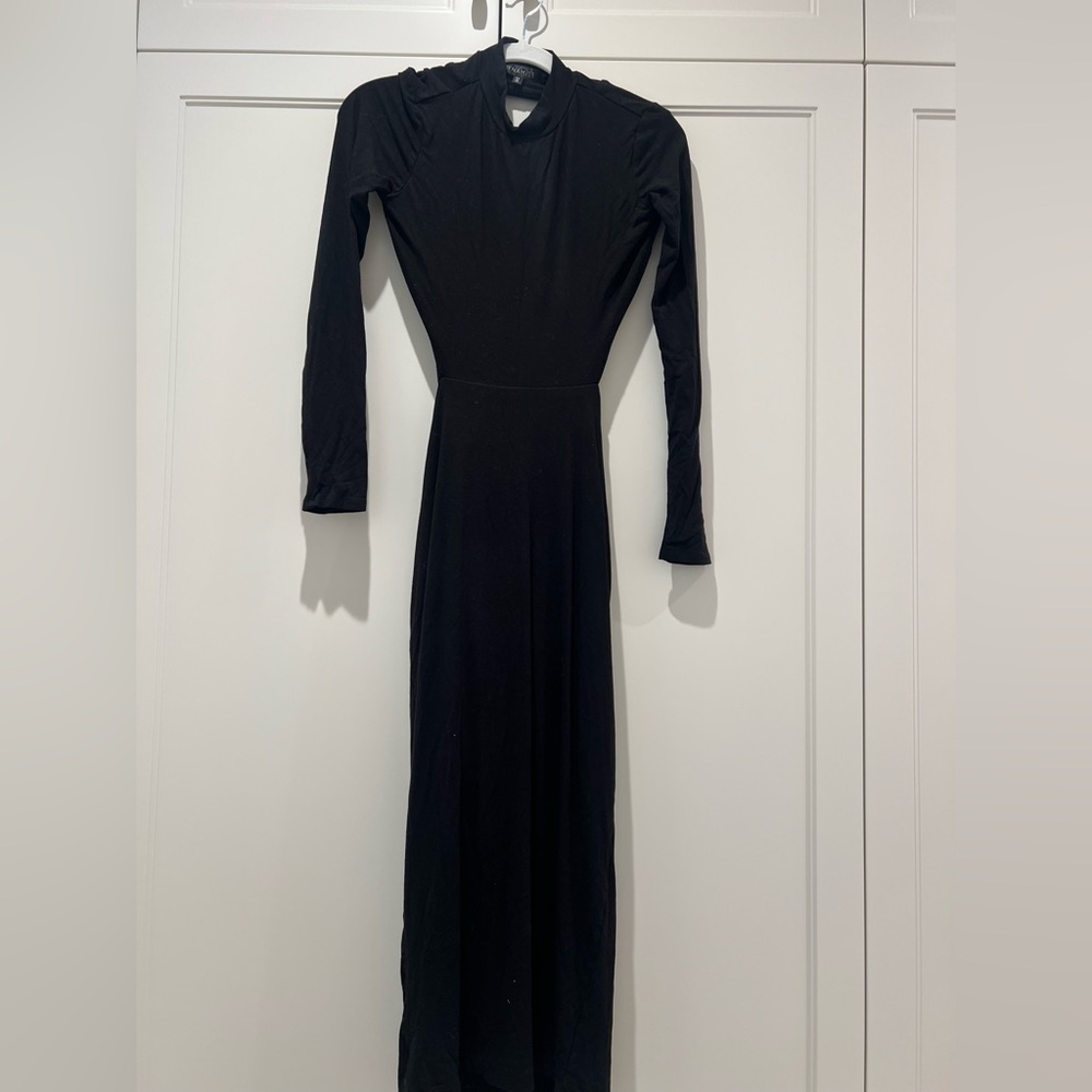 Dynamite Black Open Back Long Sleeve Midi Dress